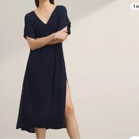 Aritzia Babaton navy shift overlay dress - Picture 3 of 7